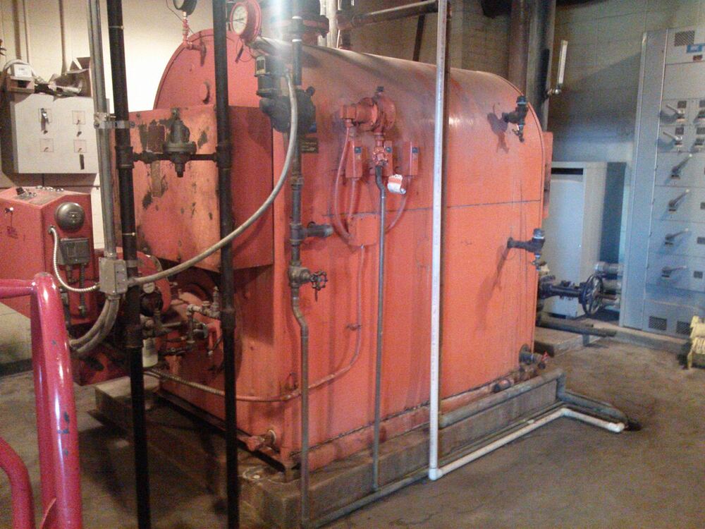 Fire-tube package boiler