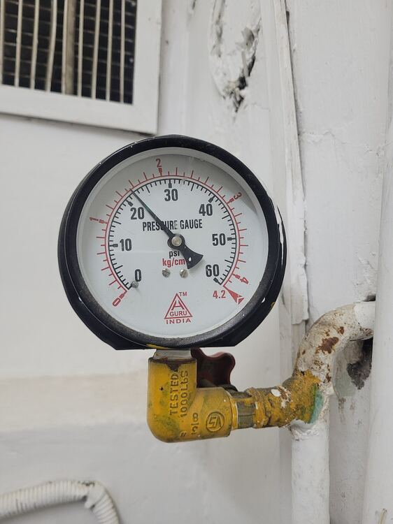 Pressure Gauge product image on a clean white background
